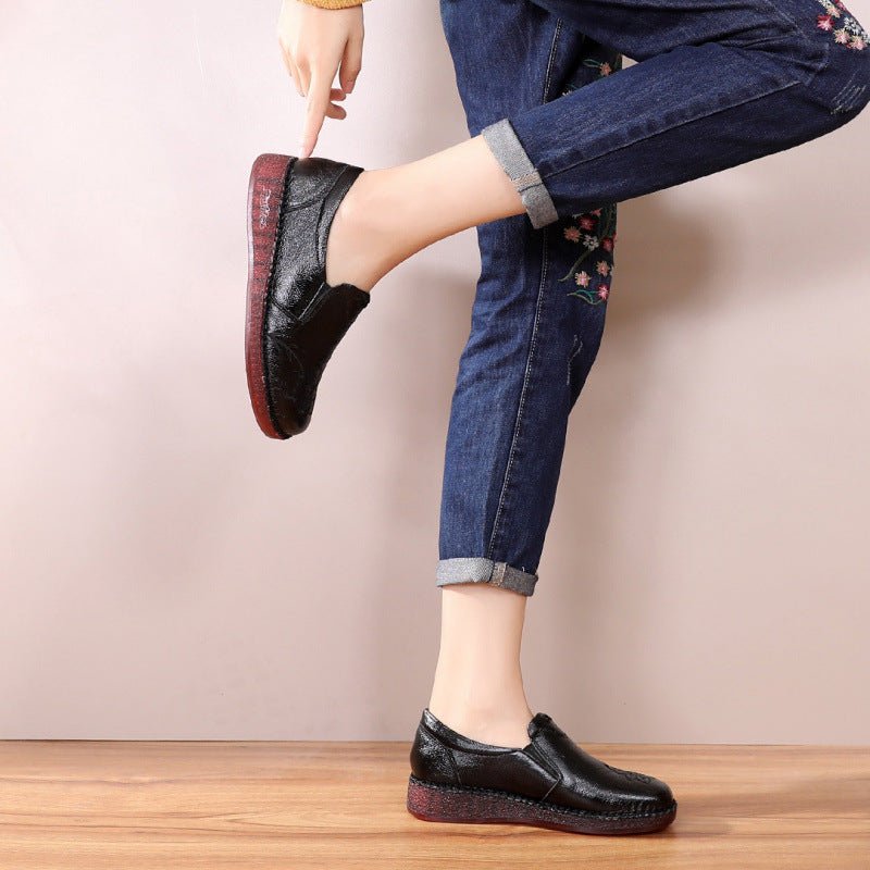 Soft soled women's genuine leather single shoes non slip flat leather shoes - CarlastoreSoft soled women's genuine leather single shoes non slip flat leather shoesCarlastoreCarlastore