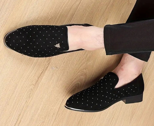 Chaussure de ville basse enfiler pour hommes de grande taille,couleur unie, semelle en caoutchouc antidérapante et durable,chaussures habillés en tissu,chaussures pour hommes - CarlastoreChaussure de ville basse enfiler pour hommes de grande taille,couleur unie, semelle en caoutchouc antidérapante et durable,chaussures habillés en tissu,chaussures pour hommesCarlastoreCarlastore