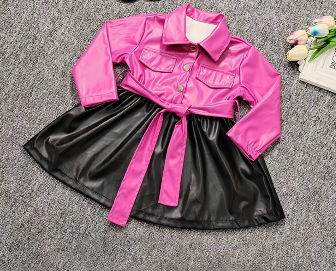 Robe en cuir d'unité central de bloc de couleur de revers de bouton de fille avec des vêtements d'enfants de ceinture - CarlastoreRobe en cuir d'unité central de bloc de couleur de revers de bouton de fille avec des vêtements d'enfants de ceintureCarlastoreCarlastore