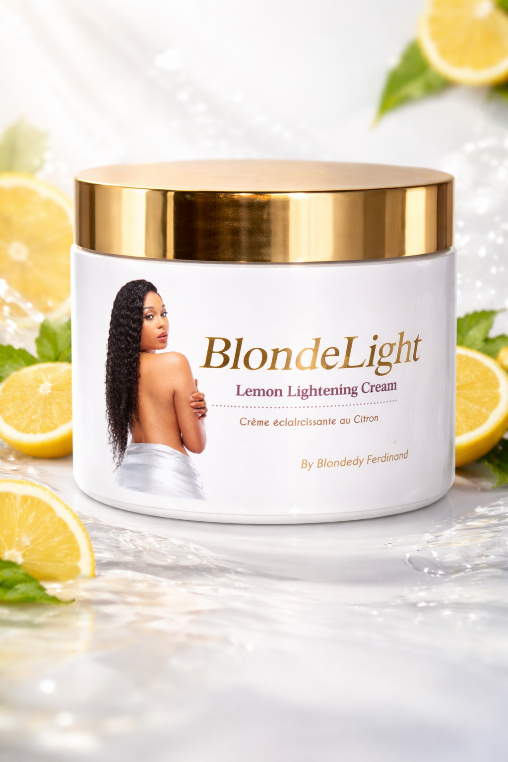 Crème corps nourrissante et éclaircissante, enrichie en ingrédients naturels pour hydrater intensément, améliorer l’élasticité de la peau et révéler un teint uniforme et lumineux. Parfaite pour une peau douce et soyeuse.