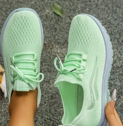 Baskets légères en tricot pour les femmes avec semelle blanche,respirant et confortable pour un usage quotidien