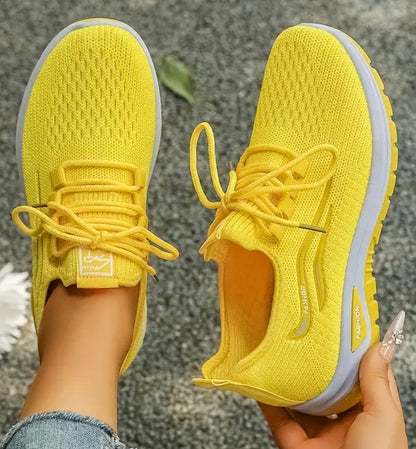 Baskets légères en tricot pour les femmes avec semelle blanche,respirant et confortable pour un usage quotidien